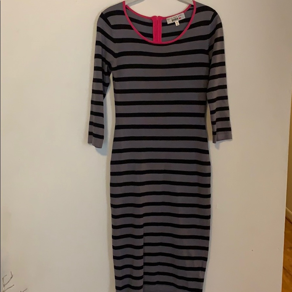 Bodycon striped dress